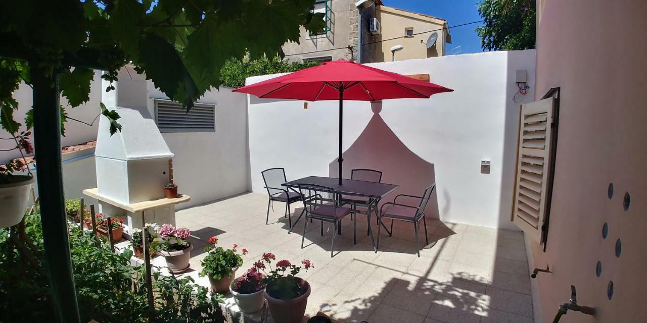 Apartman Ercegovic Sibenik Ngoại thất bức ảnh